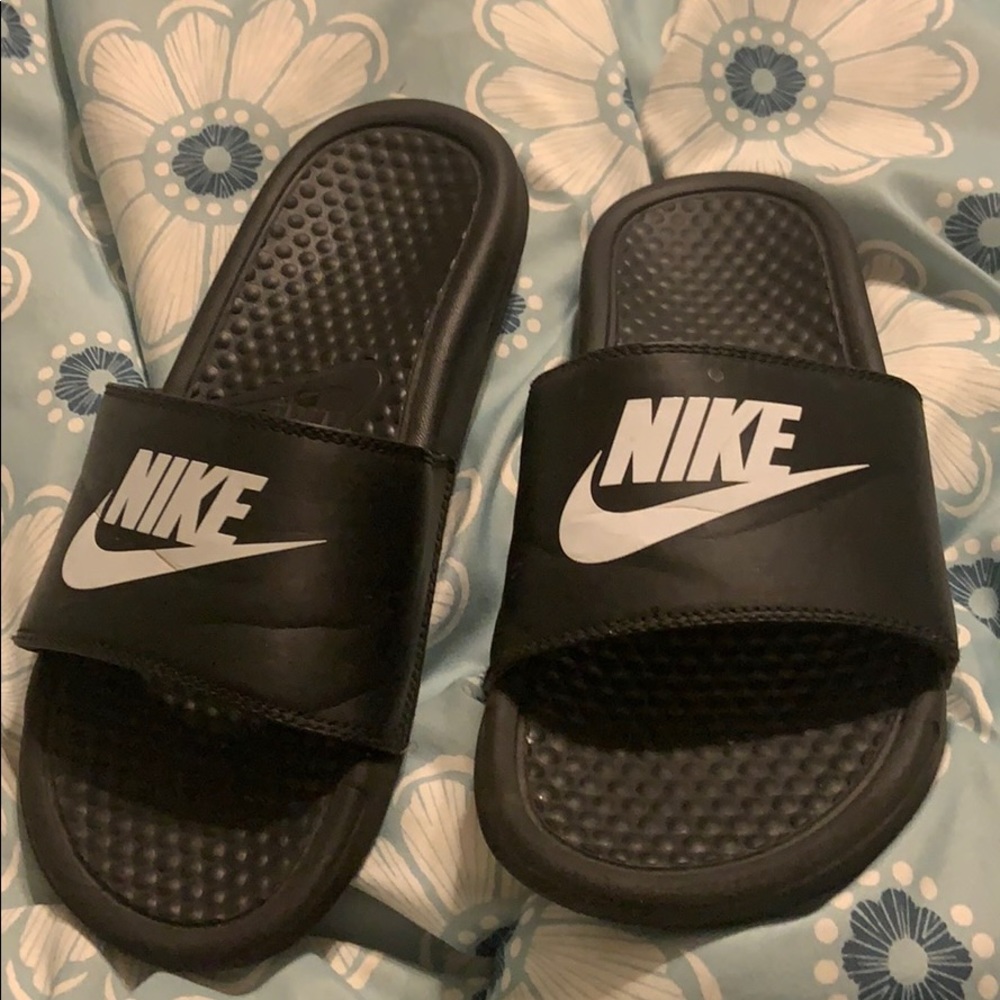 Nike slides